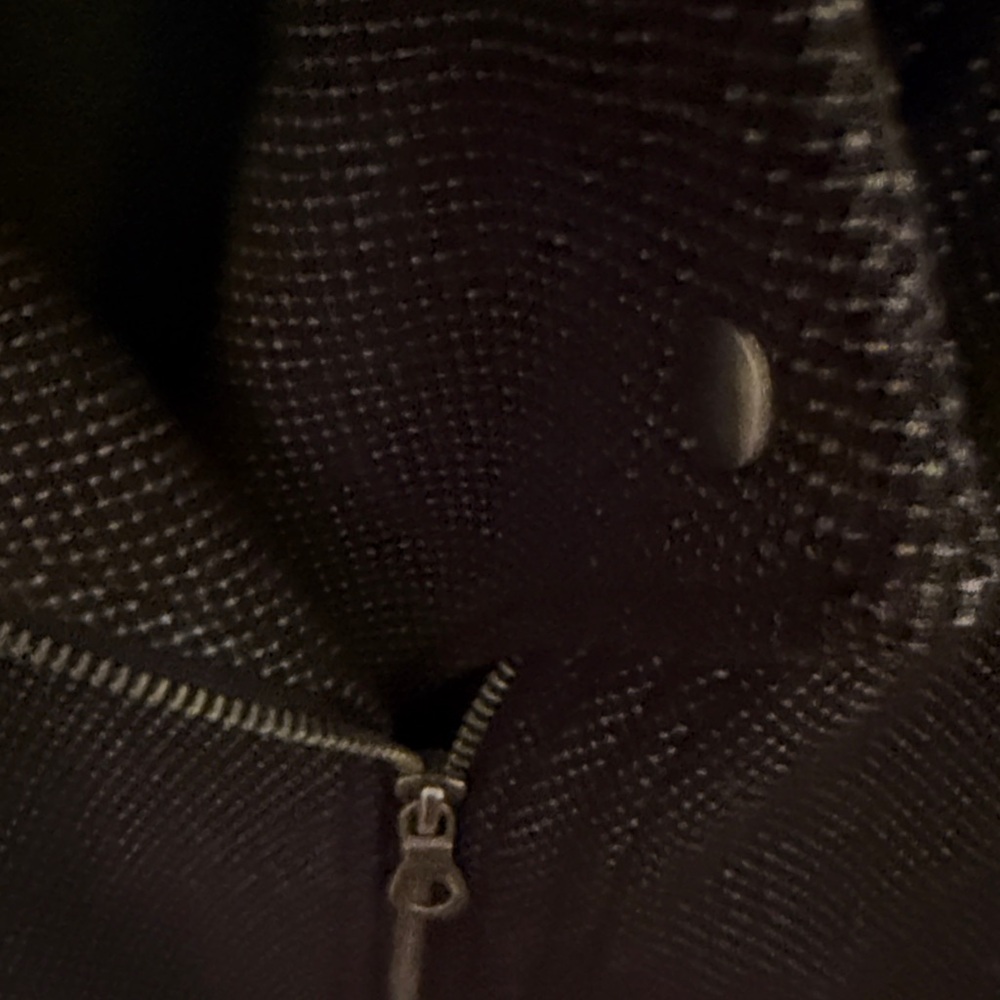Cartonnier Textured Black Jacket. - Picture 4 of 5